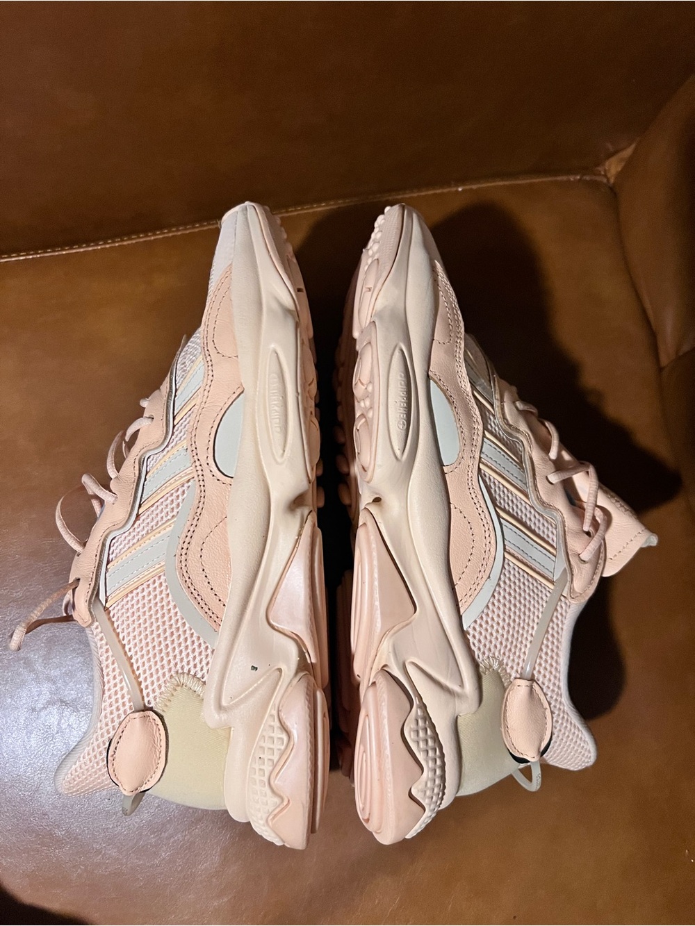adidas Ozweego 'Glow Orange’ trainer sneakers women’s size 9.5